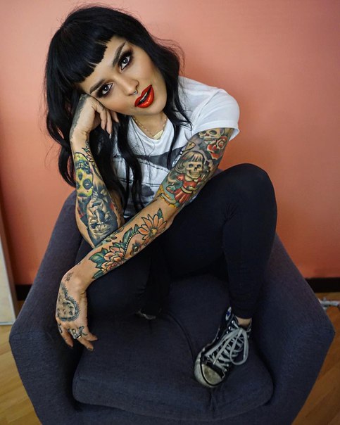 c7dba4ec3cadc5594f5840b7d62d77f7.jpg