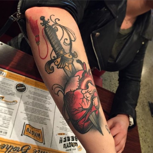 a008a462bc314a801dc784d2ffe4605e.jpg