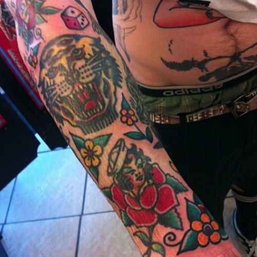 eeb8c7e233875a4b903cad3a0fd3d05d.jpg